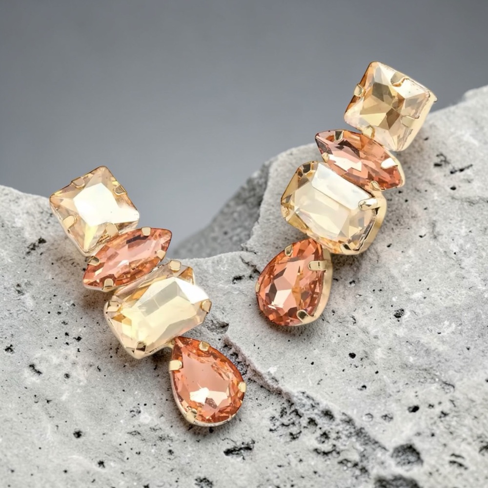 Fashion Crystal Drop Statement Earrings in Champagne